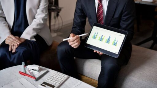 What Are the Most Important Metrics to Compare Across Prop Firms