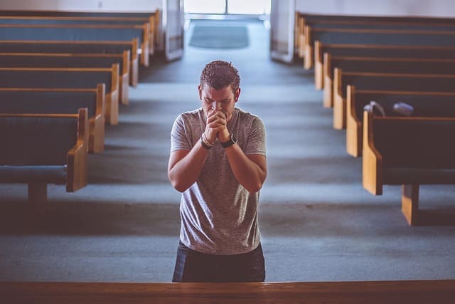 Introducing TVs And Media Tools In Worship Spaces