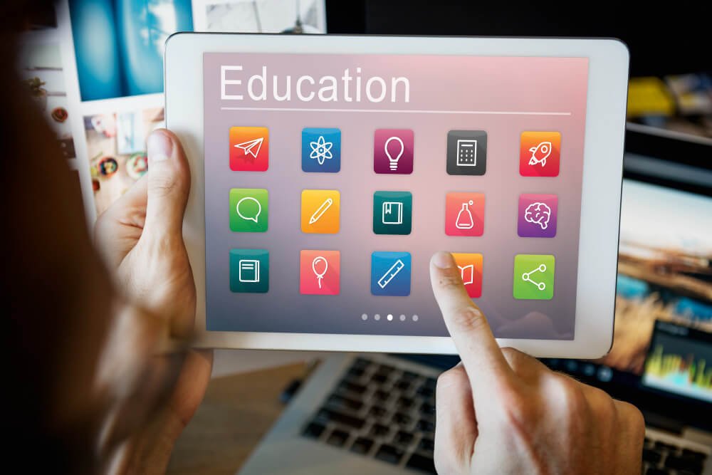 How Education Software Is Transforming School Operations In 2026
