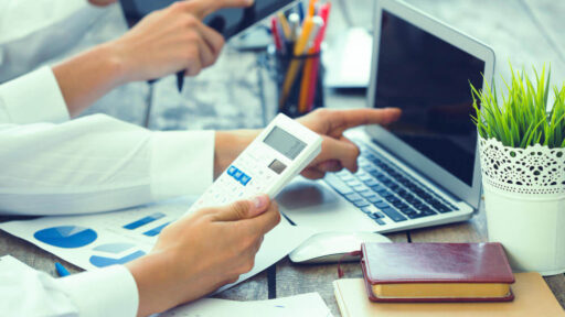 How To Pick Recurring Billing Solutions For Global Businesses