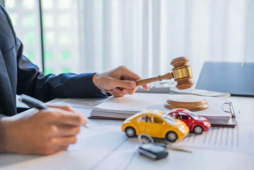 What Role Does Negligence Play in Coral Springs, FL Car Accident Cases?