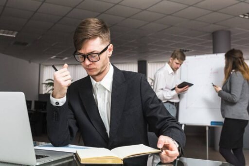 Why a Business Management Degree Is the Foundation for International Career Success