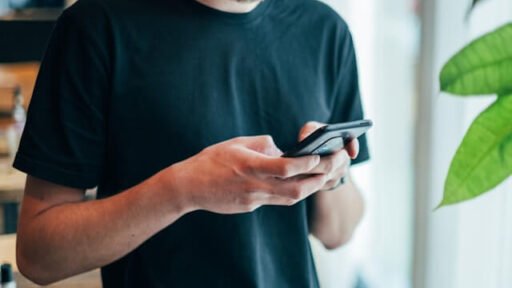 How Credibility Impacts Buying Decisions