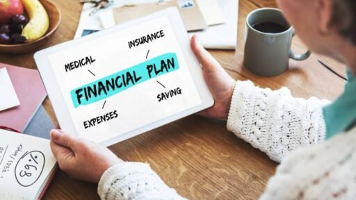 TFSA vs RRSP: Choosing the Right Savings Account for Your Financial Goals