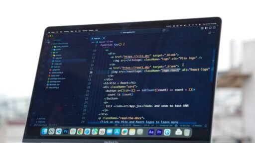 What to Look for When Hiring React Native Developers for a Consumer-Facing App